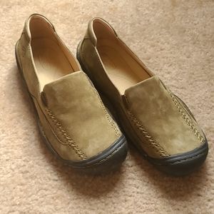 Keen loafers